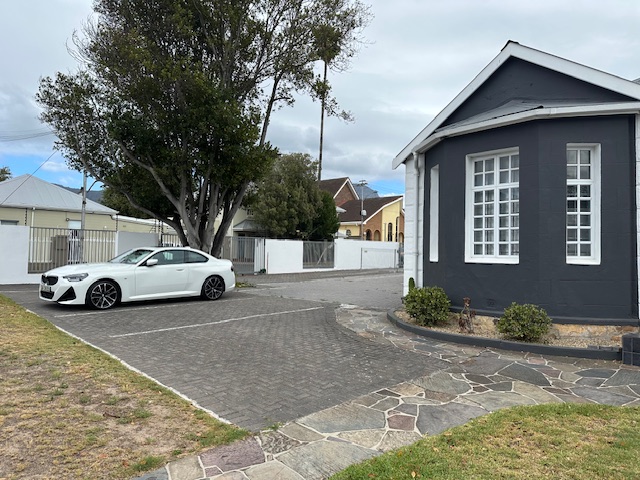 To Let commercial Property for Rent in Wynberg Western Cape